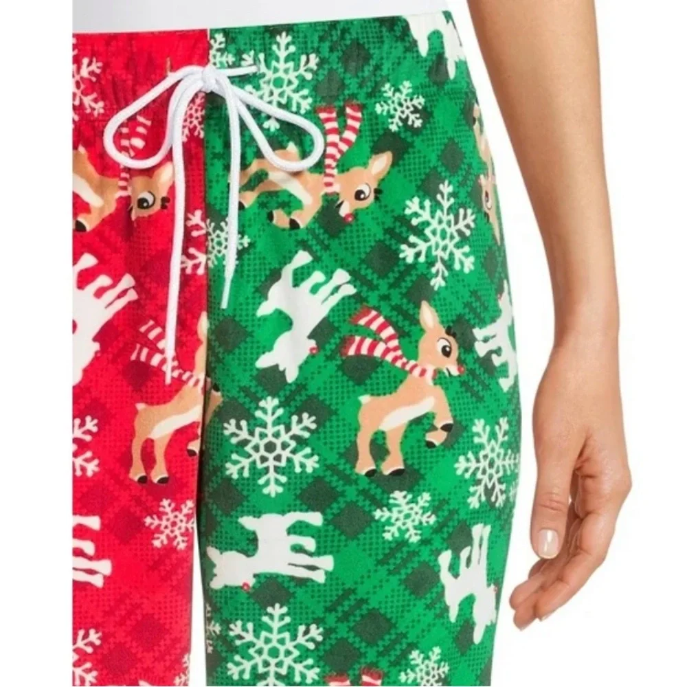 Rudolph the Red-Nosed Reindeer Women's Velour Jogger Pajamas, Allover Print M‎